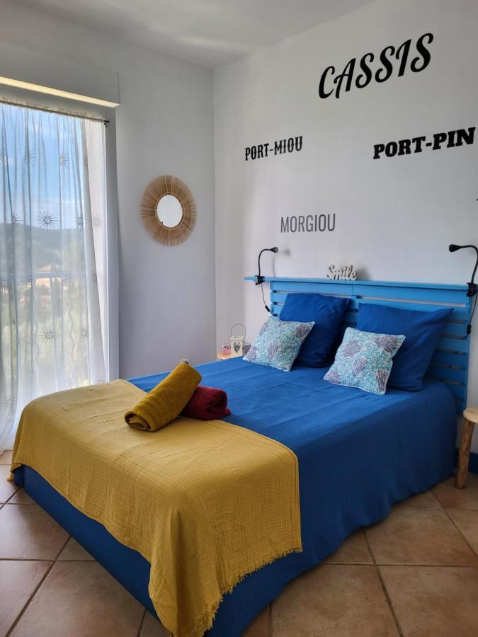 Chambre D Hotes Au Coeur Des Oliviers 마르세유 객실 사진